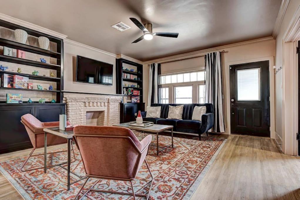 Holiday home Boho Glam Mins Away Western Ave Districts Oklahoma City